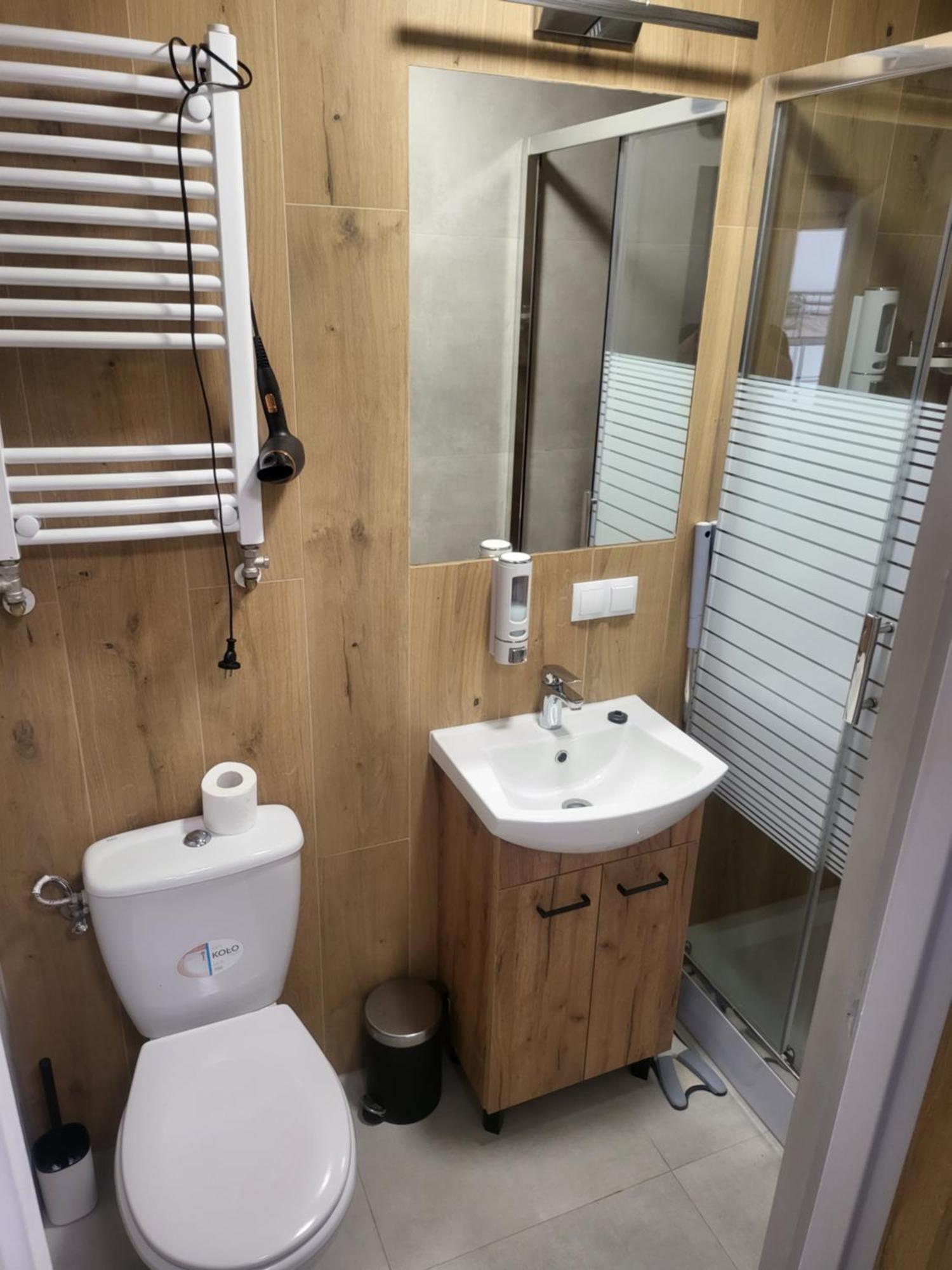 Rooms4Rest Popularna - Private Rooms For Tourists - Atr Consulting Sp, Z O,O, Varsavia Esterno foto