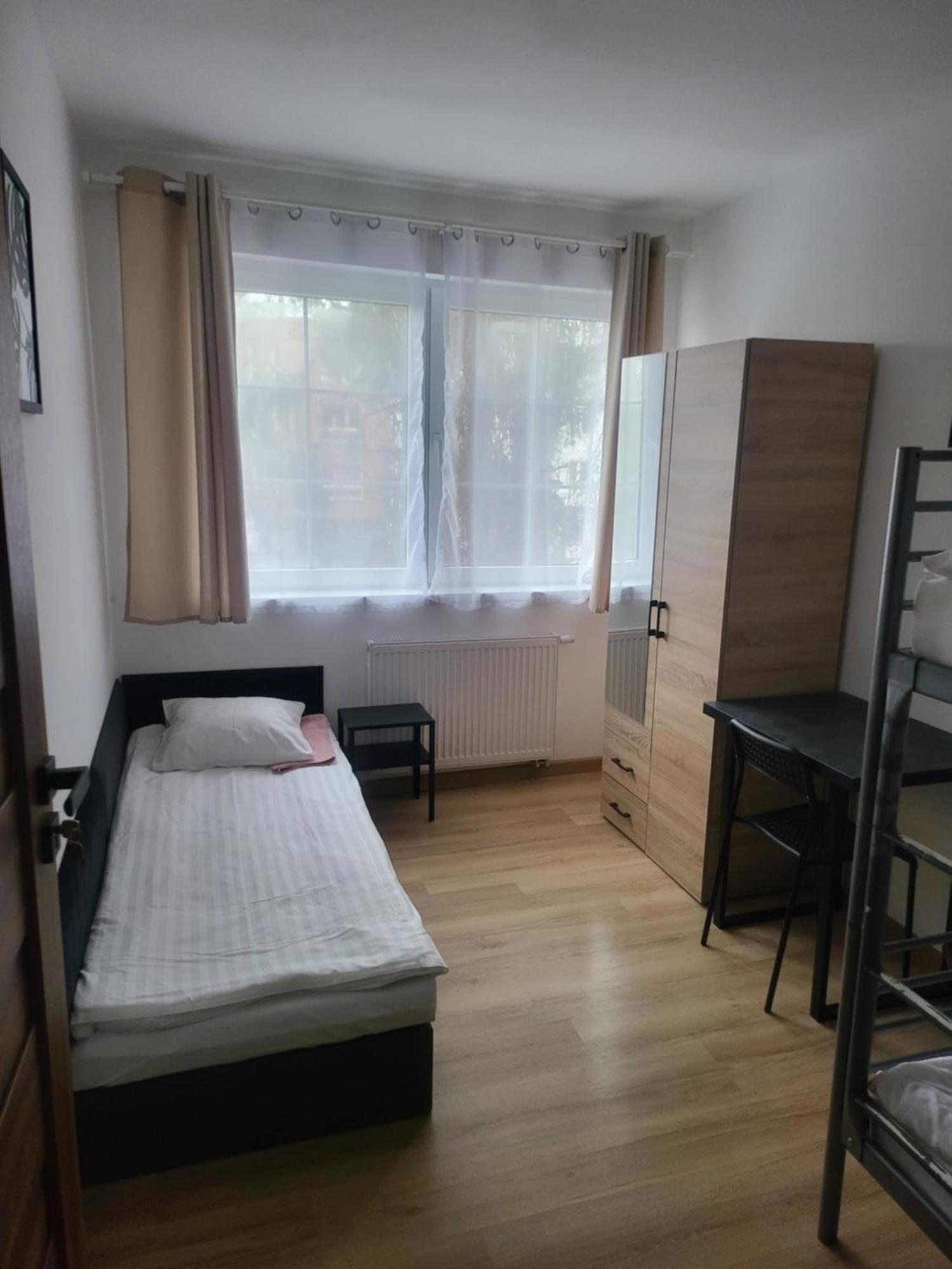 Rooms4Rest Popularna - Private Rooms For Tourists - Atr Consulting Sp, Z O,O, Varsavia Esterno foto